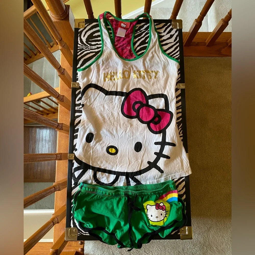 Sanrio Vintage Hot Topic Hello Kitty Pajama set RARE rainbow stitching lace tank